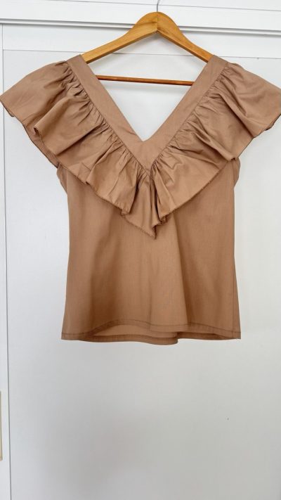 Blusa Virginia Camel